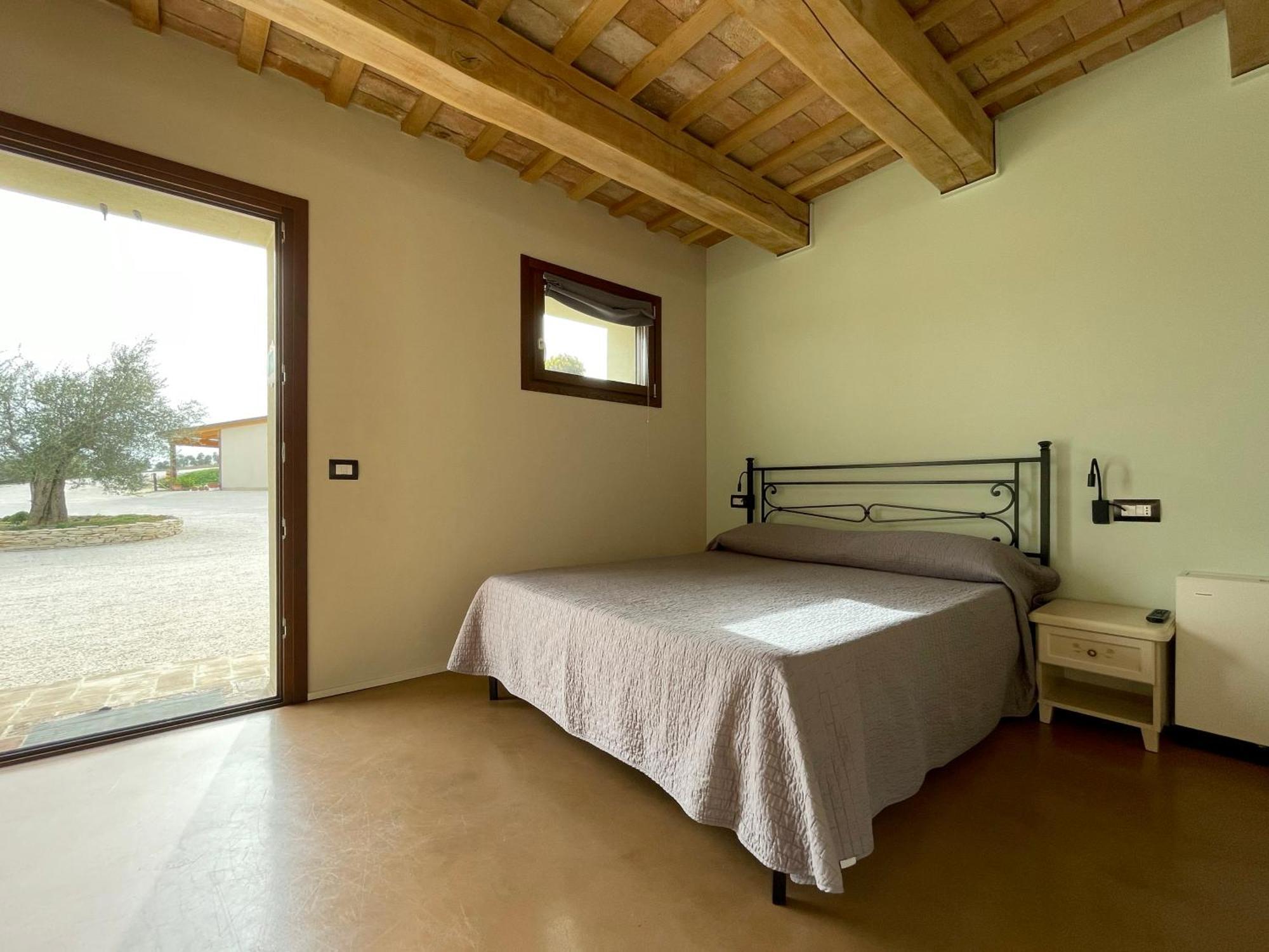 Casale Dei Cinque Colli Bauernhof Ostra