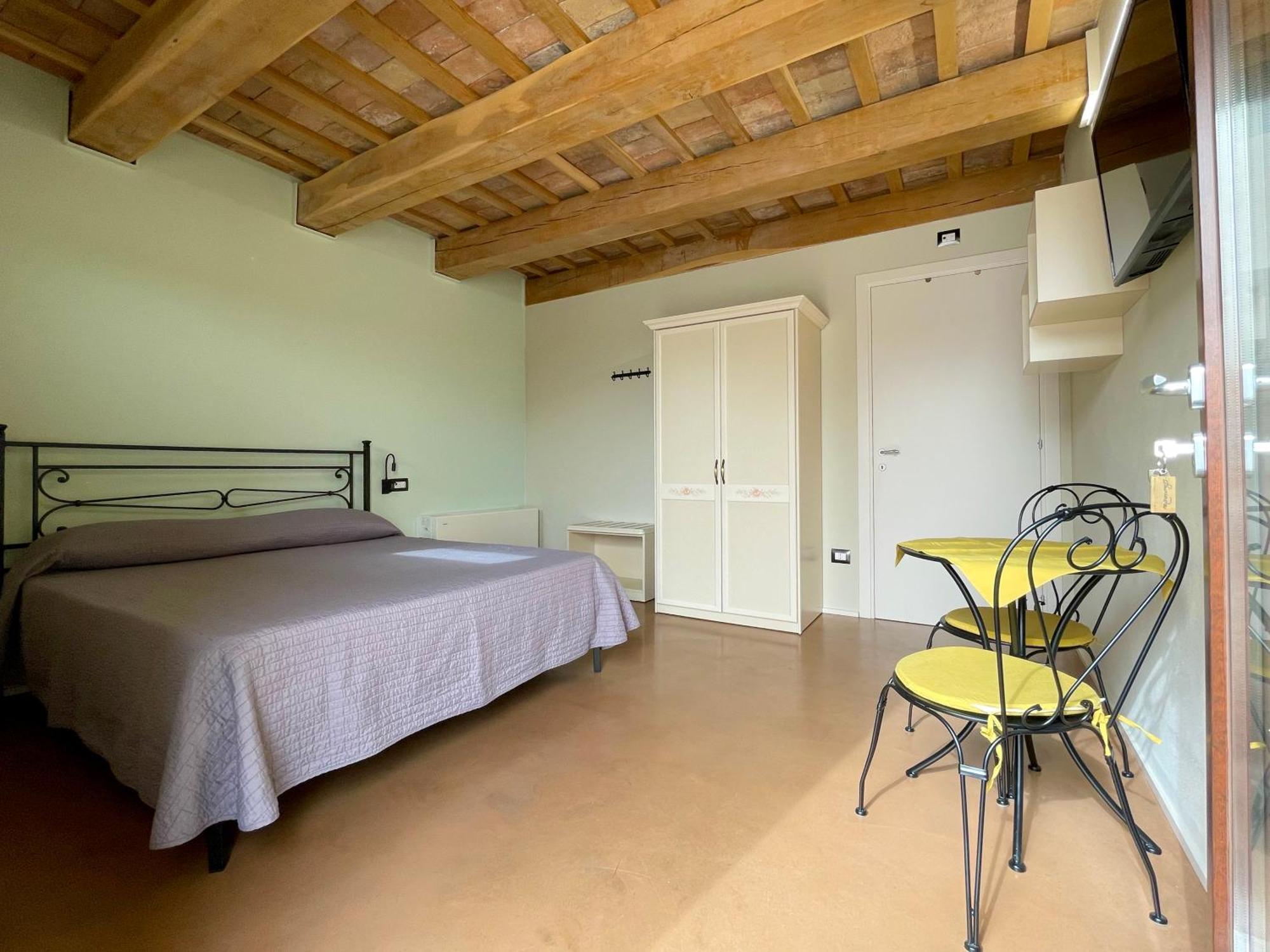 Casale Dei Cinque Colli Ostra